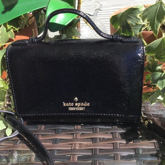 Kate Spade New York Black Hand Clutch or Crossbody Gold Chain Detail & Care Card - Picture 1 of 7